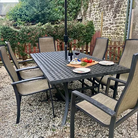 Σπίτι διακοπών House In Award-winning Village *