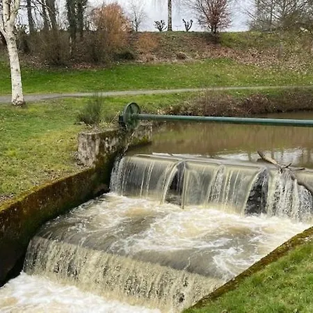 Σπίτι διακοπών House In Award-winning Village